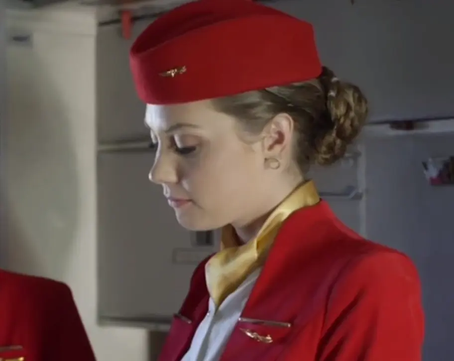 法国空姐4电影1080P高清版-《法国空姐4》悬疑片全集在线观看-啄木鸟系列无删减完整免费看-多平台流畅播放